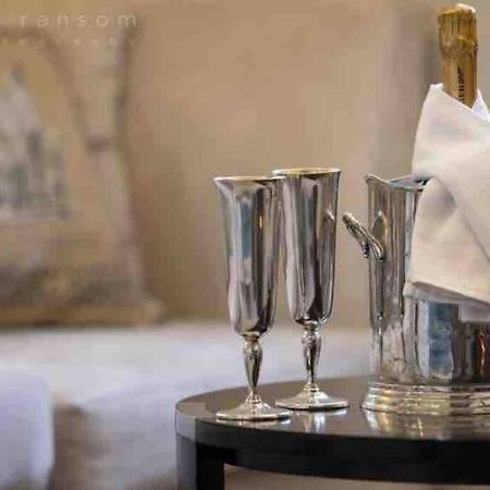 شقة The Old Manor Coach House سيرنسيستر المظهر الخارجي الصورة