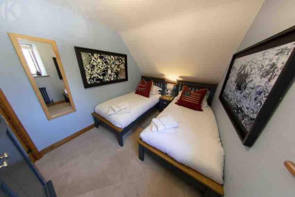 شقة The Old Manor Coach House سيرنسيستر المظهر الخارجي الصورة