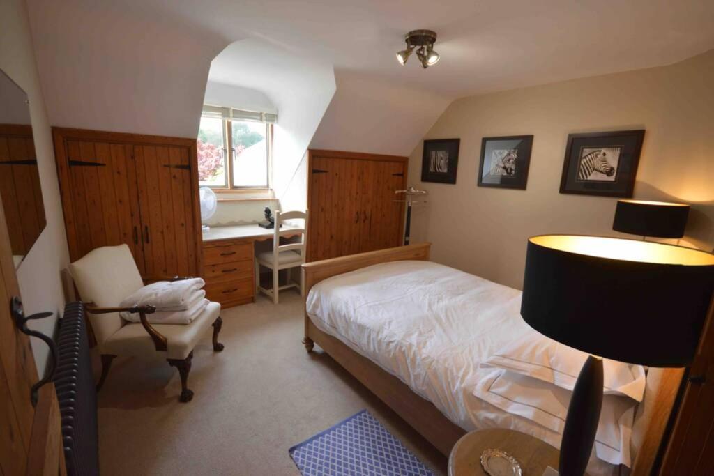 شقة The Old Manor Coach House سيرنسيستر المظهر الخارجي الصورة