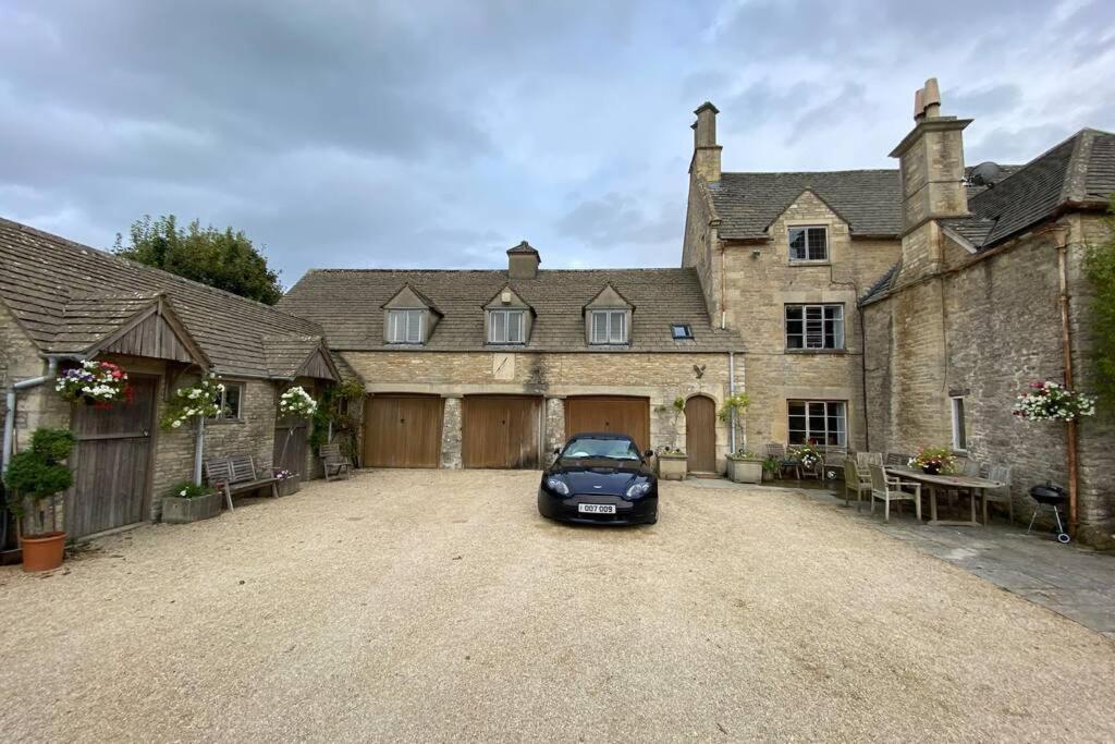 شقة The Old Manor Coach House سيرنسيستر المظهر الخارجي الصورة